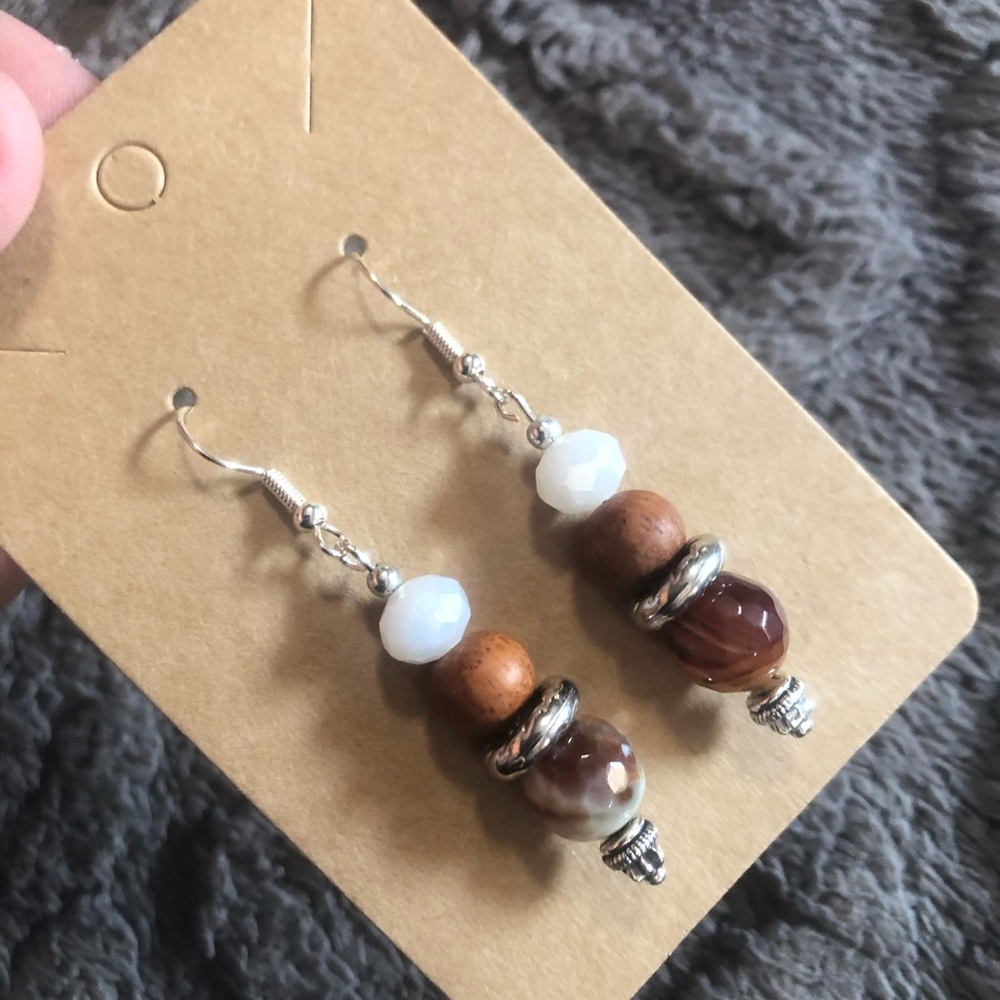 Handcrafted genuine stone faceted orca agate elegant drop earrings